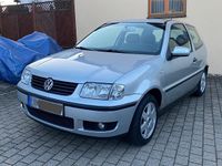 Gebraucht VW Polo 75 PS (55 kW) 2001 Silber Kleinwagen