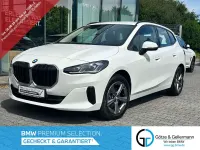 Gebraucht BMW 220 Active Tourer 170 PS (125 kW) 2025 Alpinweiss Van / Kleinbus