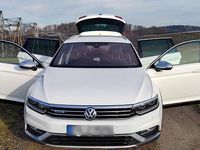 Gebraucht VW Passat Alltrack 240 PS (176 kW) 2017 Weiß Kombi