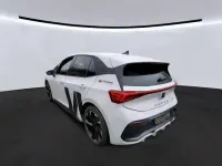 Gebraucht Cupra Born 169 kW (231 PS) 2023 Eisweiß Kleinwagen