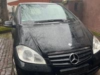 Gebraucht Mercedes A180 99 PS (72 kW) 2010 Schwarz Kombi