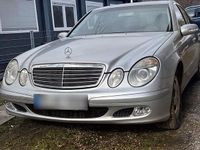 Gebraucht Mercedes E270 177 PS (130 kW) 2003 Grau Limousine