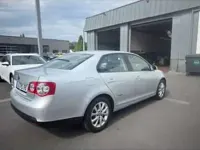 Używany VW Jetta 129 KM (94 kW) 2009 Sedan/Limuzyna