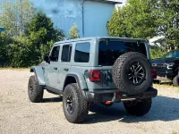Neu Jeep Wrangler Rubicon 290 PS (213 kW) 2026 Grau SUV