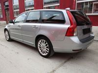 gebraucht Volvo V50 Kombi 2.0 D Momentum*AHK* Tüv NEU