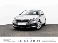 Gebraucht Skoda Scala Essence 95 PS (69 kW) 2024 Graphitegrau metallic Kleinwagen
