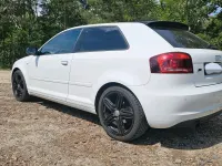 Gebraucht Audi A3 105 PS (77 kW) 2011 Weiß Kleinwagen