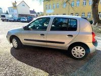 Second-hand Renault Clio II 75 CP (55 kW) 2004 Gri Berlinǎ