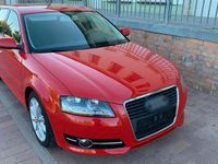 Gebraucht Audi A3 S-Line 105 PS (77 kW) 2012 Rot Limousine