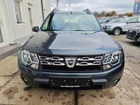Gebraucht Dacia Duster Lauréate 125 PS (91 kW) 2016 Grau SUV