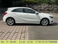 Gebraucht Mercedes A180 122 PS (89 kW) 2014 Weiß Kleinwagen