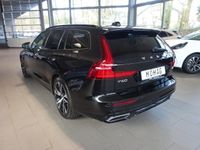 gebraucht Volvo V60 R Design B3 FWD - ACC,Panorama,360°