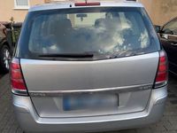 Gebraucht Opel Zafira 120 PS (88 kW) 2006 Silber Van / Kleinbus