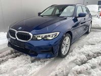 Gebraucht BMW 320 190 PS (139 kW) 2019 Mediterranblau metallic Kombi