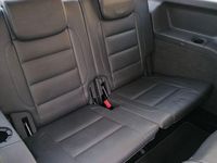 Gebraucht VW Touran Highline 170 PS (125 kW) 2012 Weiß Van / Kleinbus