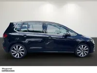 Gebraucht VW Golf Sportsvan Highline 131 PS (96 kW) 2019 Schwarz Van / Kleinbus