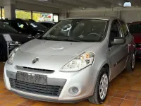 Gebraucht Renault Clio III 75 PS (55 kW) 2012 Silber Kleinwagen