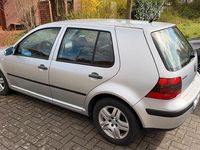 Gebraucht VW Golf IV Edition 75 PS (55 kW) 2001 Grau Limousine