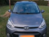Gebraucht Hyundai i10 87 PS (63 kW) 2015 Grau Kleinwagen