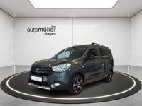 Gebraucht Dacia Dokker Celebration 116 PS (85 kW) 2018 Islandgrau Van / Kleinbus