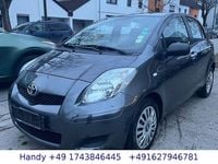 Gebraucht Toyota Yaris Cool 69 PS (50 kW) 2011 Grau Kleinwagen
