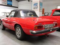 Gebraucht Alfa Romeo Spider Veloce 126 PS (92 kW) 1981 Rot Cabrio
