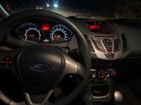 Gebraucht Ford Fiesta 82 PS (60 kW) 2011 Schwarz Kleinwagen