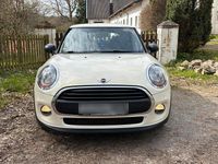 Usado Mini Cooper 102 HP (75 kW) 2018 Bege Citadino