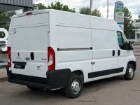 Gebraucht Peugeot Boxer 140 PS (102 kW) 2024 Weiß Van