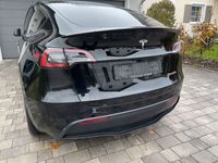 gebraucht Tesla Model Y Performance mit ahk und uss