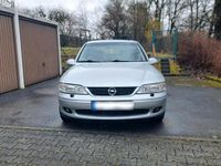 Gebraucht Opel Vectra 125 PS (91 kW) 2002 Silber Limousine