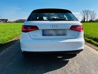 gebraucht Audi A3 Sportback 1.4 TFSI Ambition Scheckh. 8-fach