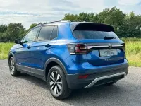 Gebraucht VW T-Cross Move 95 PS (69 kW) 2023 Blau SUV