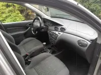 Gebraucht Ford Focus 101 PS (74 kW) 2003 Silber Limousine