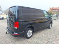 Gebraucht VW Transporter 150 PS (110 kW) 2023 Schwarz Van