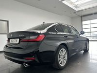 gebraucht BMW 330e Advantage 2.0 Auto V-Cockp Navi LED Tep