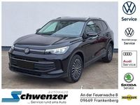 Neu VW Tiguan 150 PS (110 kW) 2026 Grenadillschwarz metallic SUV