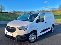 Gebraucht Opel Combo Selection 102 PS (75 kW) 2020 Weiß Van / Kleinbus