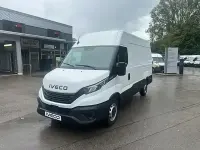 Gebraucht Iveco Daily 156 PS (114 kW) 2026 Weiss weiss Van