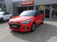 Gebraucht Hyundai i20 Active 84 PS (61 kW) 2019 Tomato red Limousine