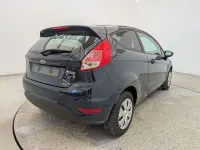 Gebraucht Ford Fiesta Ambiente 60 PS (44 kW) 2014 Blau Kleinwagen