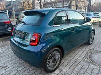 Neu Fiat 500 65 PS (47 kW) 2026 Grün Limousine