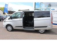 Gebraucht Ford Tourneo Trend 131 PS (96 kW) 2020 Silber Van / Kleinbus