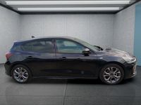 Gebraucht Ford Focus 116 PS (85 kW) 2024 Schwarz Limousine