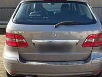 Gebraucht Mercedes B200 136 PS (100 kW) 2009 Grau Van / Kleinbus