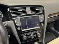 Gebraucht VW Golf VII R 300 PS (220 kW) 2016 Olivegrün Limousine