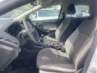 Gebraucht Ford Focus Ambiente 101 PS (74 kW) 2014 Frostweiß Kleinwagen