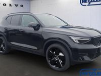 Neu Volvo XC40 Plus 163 PS (119 kW) 2026 Schwarz SUV
