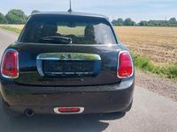 Gebraucht Mini Cooper 136 PS (100 kW) 2016 Schwarz Kleinwagen