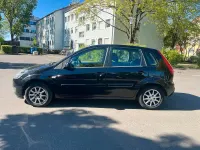 Gebraucht Ford Fiesta 70 PS (51 kW) 2007 Schwarz Kleinwagen